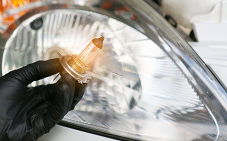 Audi Headlight Bulb Replacement